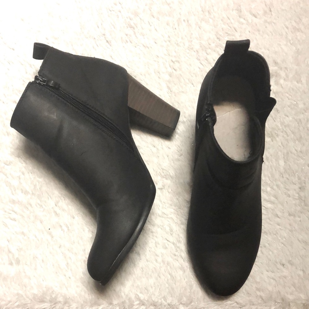 DeBlossom Collection booties